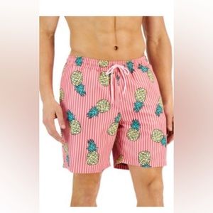 Club Room
Men's Pineapple Stripes Swim Trunks/size M